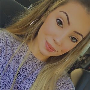 Meet your Posher, Marissa